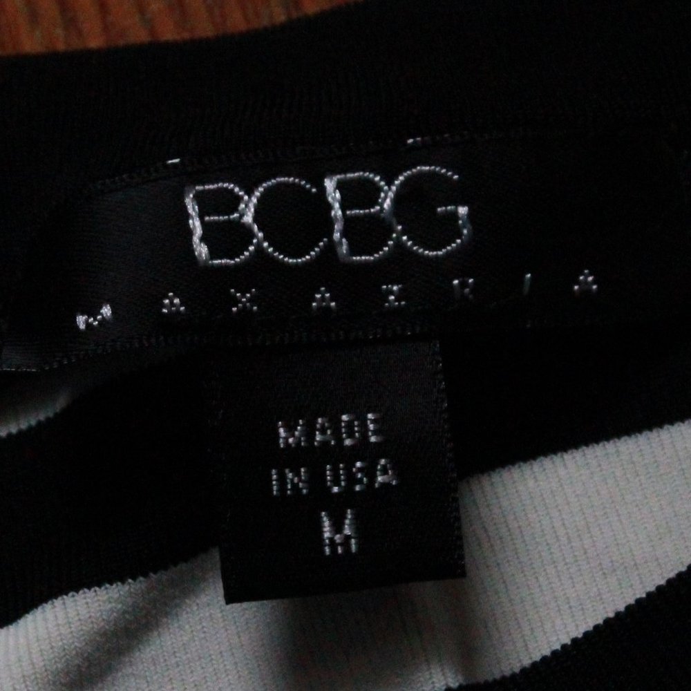 BCBGMaxAzria Striped Top - Picture 4 of 7